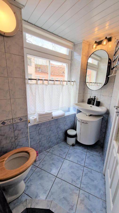Rudi4 Luxury VNO